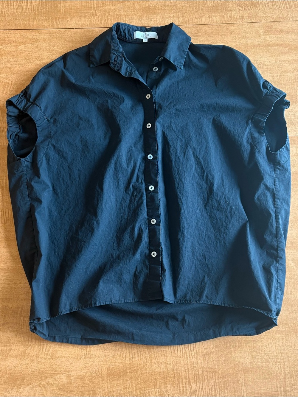 Pearl by Rose Black Cap Sleeve Button Down High-low Shirt